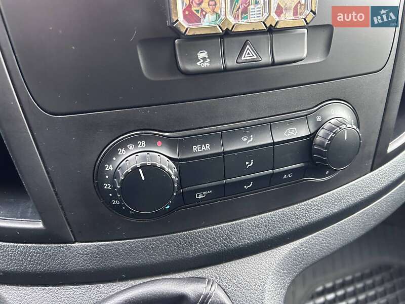 Минивэн Mercedes-Benz Vito 2018 в Киеве фото 20 Минивэн Mercedes-Benz Vito 2018 в Киеве