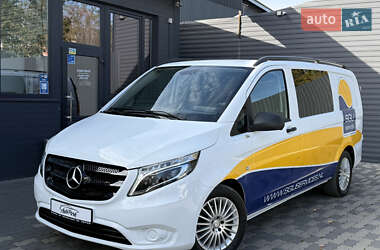 Мінівен Mercedes-Benz Vito 2016 в Чернівцях