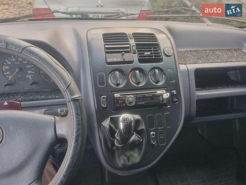 Мінівен Mercedes-Benz Vito 1997 в Мукачевому