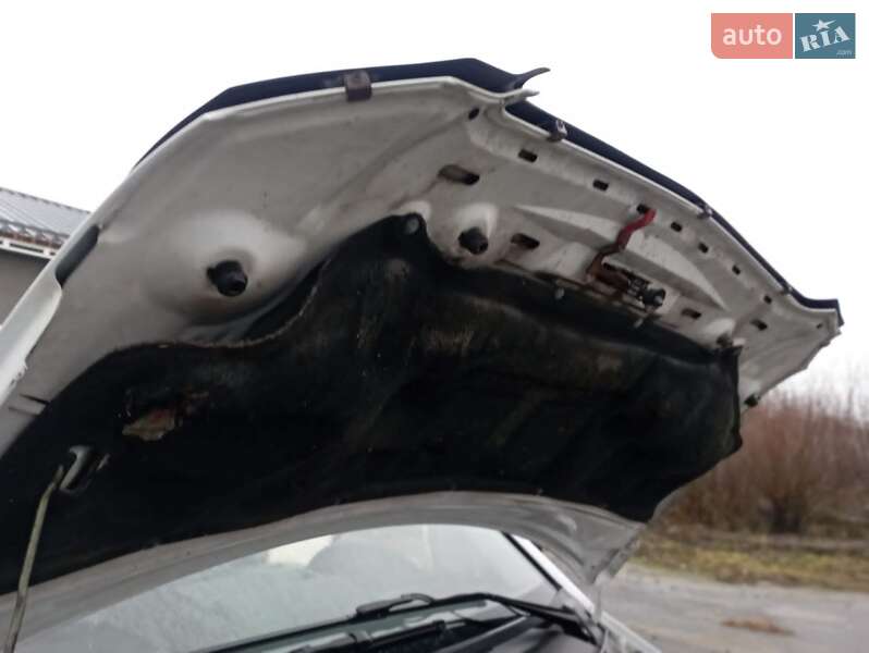 Мінівен Mercedes-Benz Vito 2006 в Новій Ушиці фото 9 Мінівен Mercedes-Benz Vito 2006 в Новій Ушиці