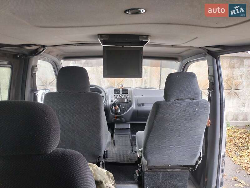 Минивэн Mercedes-Benz Vito 1998 в Пятихатках фото 5 Минивэн Mercedes-Benz Vito 1998 в Пятихатках