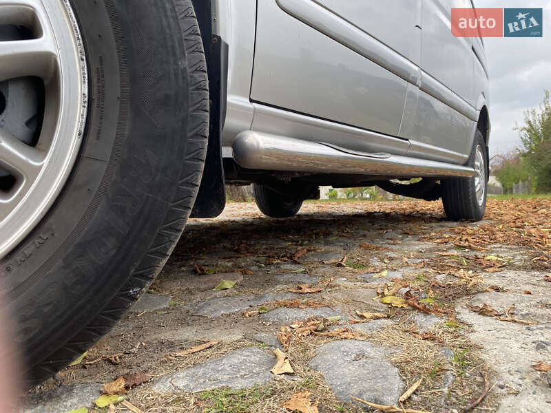 Минивэн Mercedes-Benz Vito 2006 в Корце