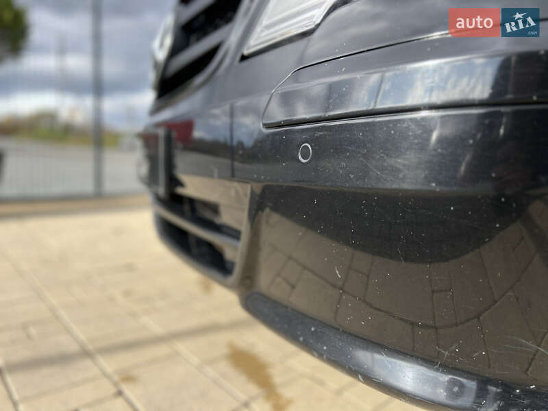 Минивэн Mercedes-Benz Vito 2012 в Львове