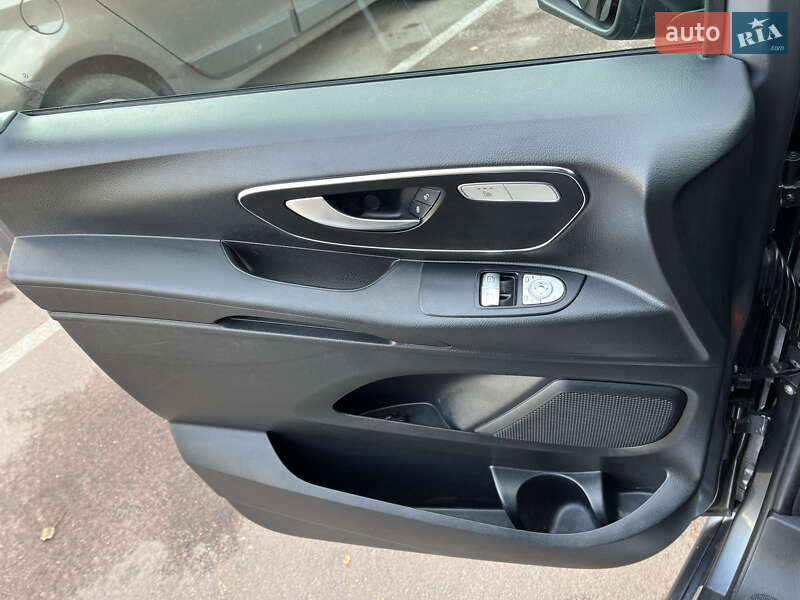 Минивэн Mercedes-Benz Vito 2019 в Киеве