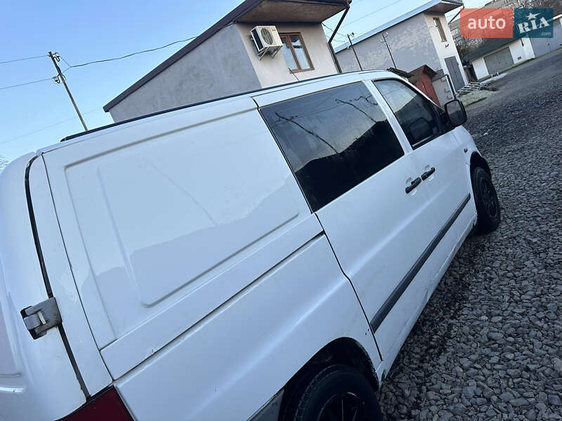 Минивэн Mercedes-Benz Vito 2001 в Стрые