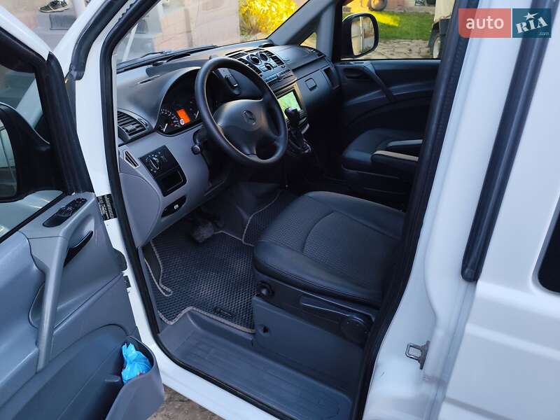 Мінівен Mercedes-Benz Vito 2007 в Хотині