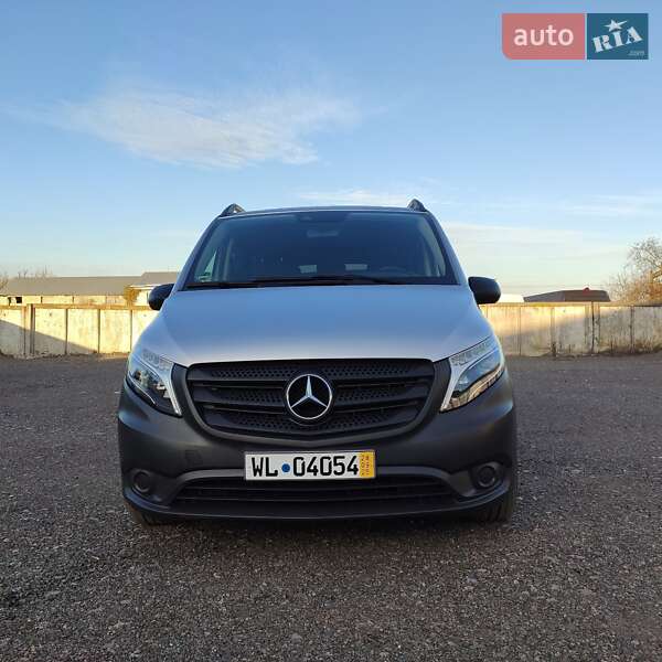 Минивэн Mercedes-Benz Vito 2019 в Бердичеве фото 2 Минивэн Mercedes-Benz Vito 2019 в Бердичеве
