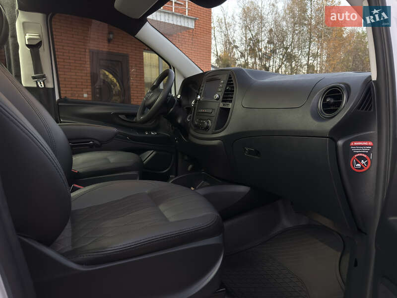 Минивэн Mercedes-Benz Vito 2020 в Житомире фото 34 Минивэн Mercedes-Benz Vito 2020 в Житомире