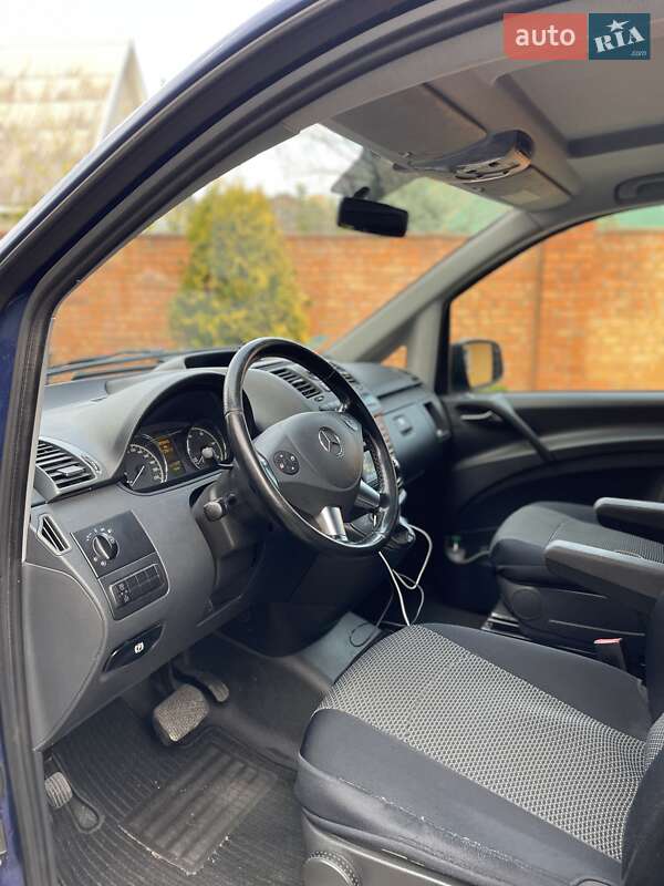Минивэн Mercedes-Benz Vito 2012 в Луцке