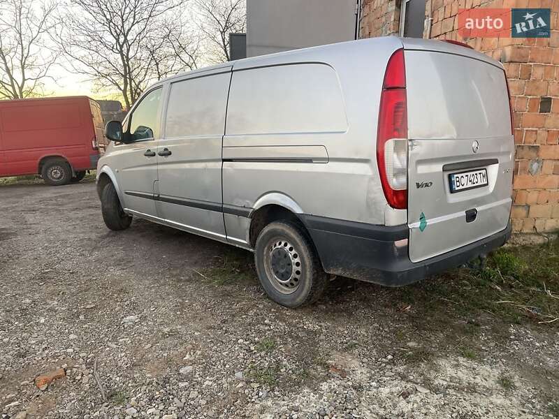 Грузовой фургон Mercedes-Benz Vito 2005 в Стрые