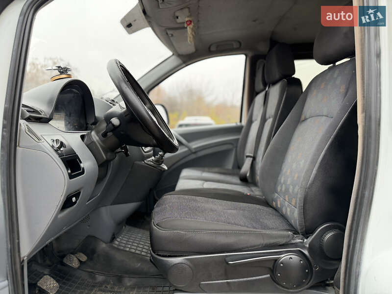 Минивэн Mercedes-Benz Vito 2004 в Ровно