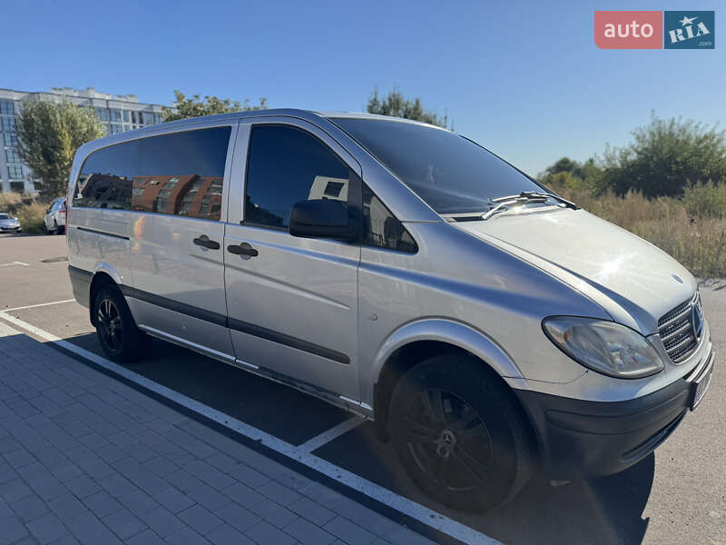 Вантажний фургон Mercedes-Benz Vito 2010 в Києві
