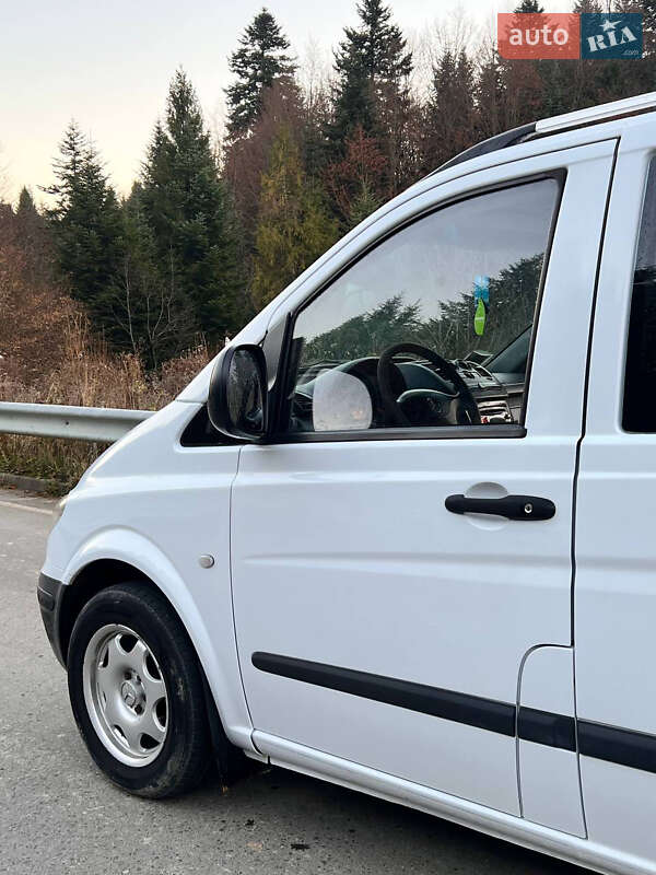 Минивэн Mercedes-Benz Vito 2005 в Сколе
