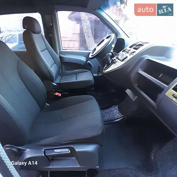 Минивэн Mercedes-Benz Vito 2000 в Виноградове