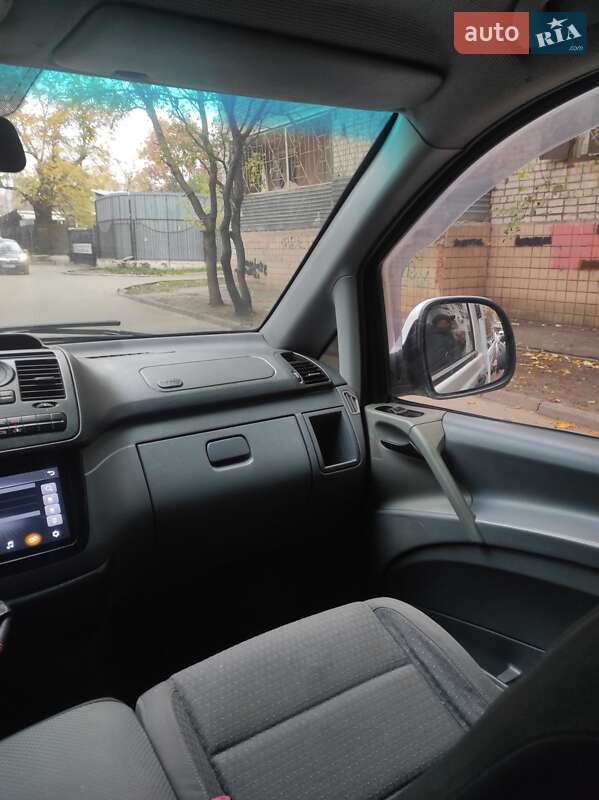 Минивэн Mercedes-Benz Vito 2005 в Одессе