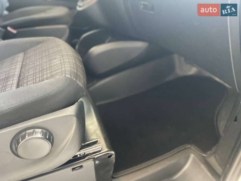 Минивэн Mercedes-Benz Vito 2019 в Львове
