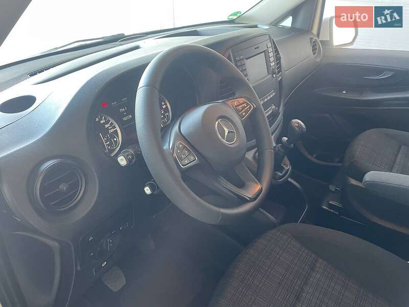 Минивэн Mercedes-Benz Vito 2019 в Львове