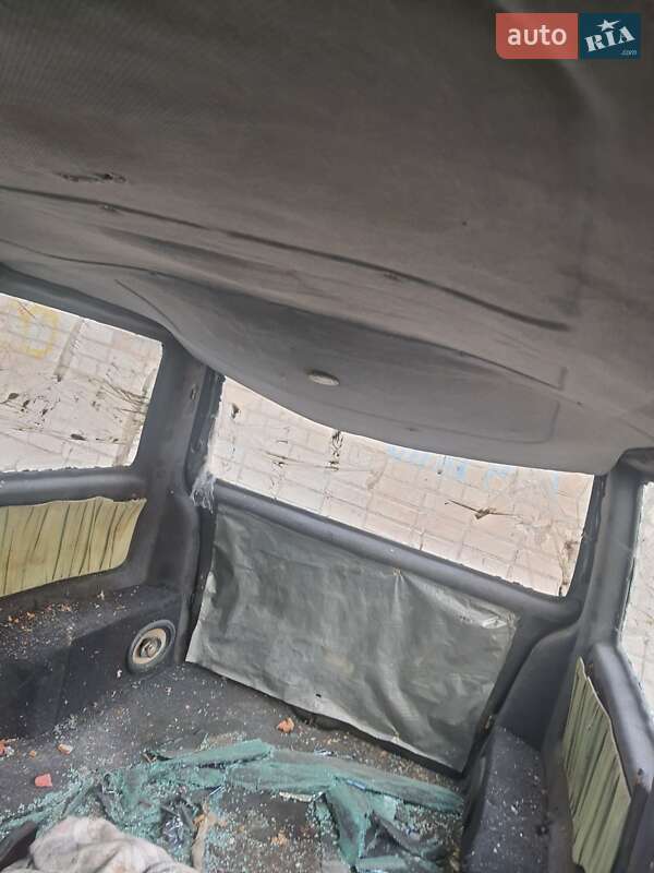 Мінівен Mercedes-Benz Vito 2001 в Херсоні