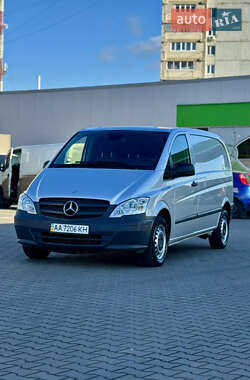 Вантажний фургон Mercedes-Benz Vito 2012 в Житомирі