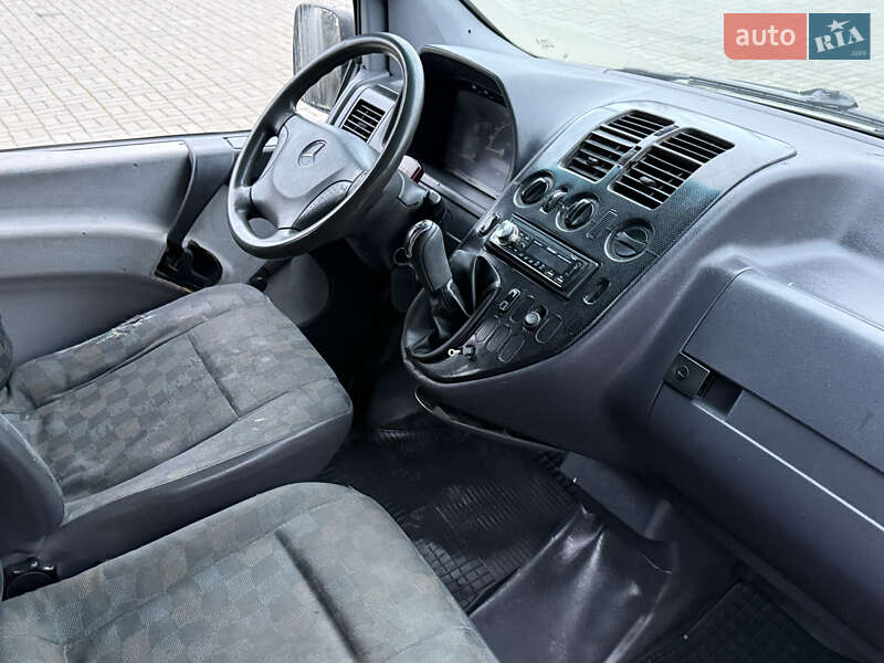 Минивэн Mercedes-Benz Vito 2002 в Черновцах