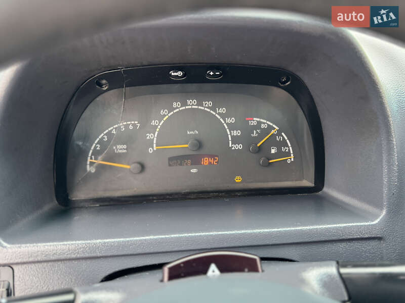 Минивэн Mercedes-Benz Vito 2003 в Черновцах