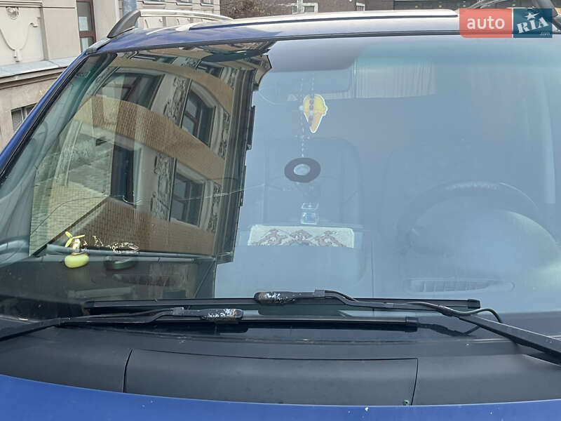 Микроавтобус грузовой (до 3,5т) Mercedes-Benz Vito 2005 в Черновцах фото 4 Микроавтобус грузовой (до 3,5т) Mercedes-Benz Vito 2005 в Черновцах