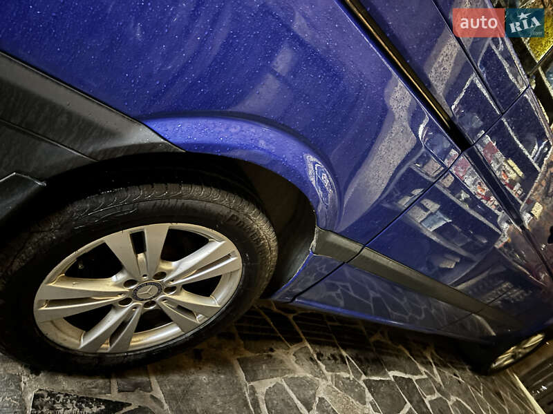 Минивэн Mercedes-Benz Vito 2006 в Жашкове