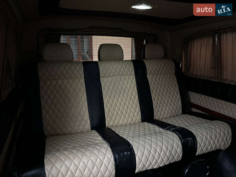 Минивэн Mercedes-Benz Vito 2006 в Жашкове