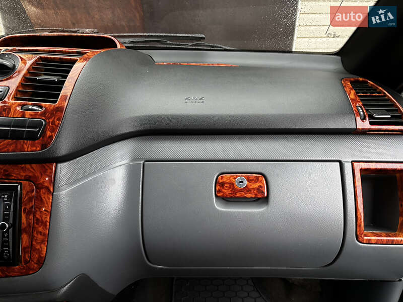 Минивэн Mercedes-Benz Vito 2006 в Жашкове
