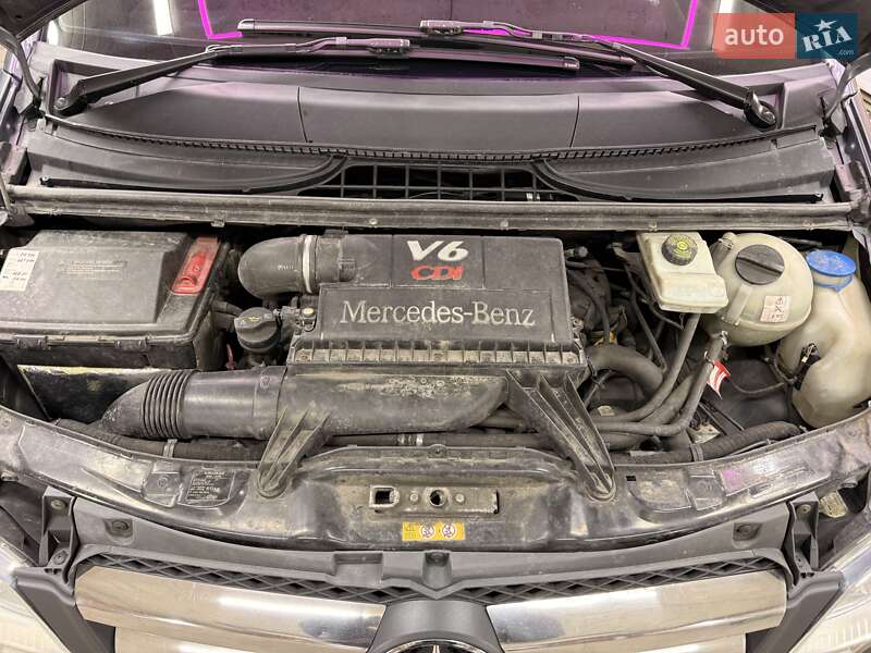 Минивэн Mercedes-Benz Vito 2013 в Черновцах