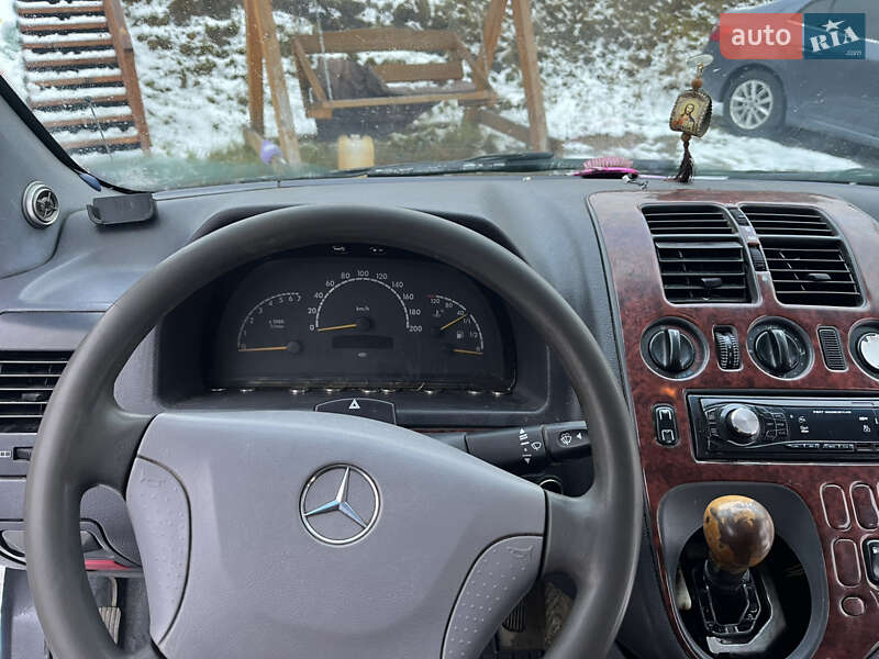 Мінівен Mercedes-Benz Vito 2002 в Яблуниці