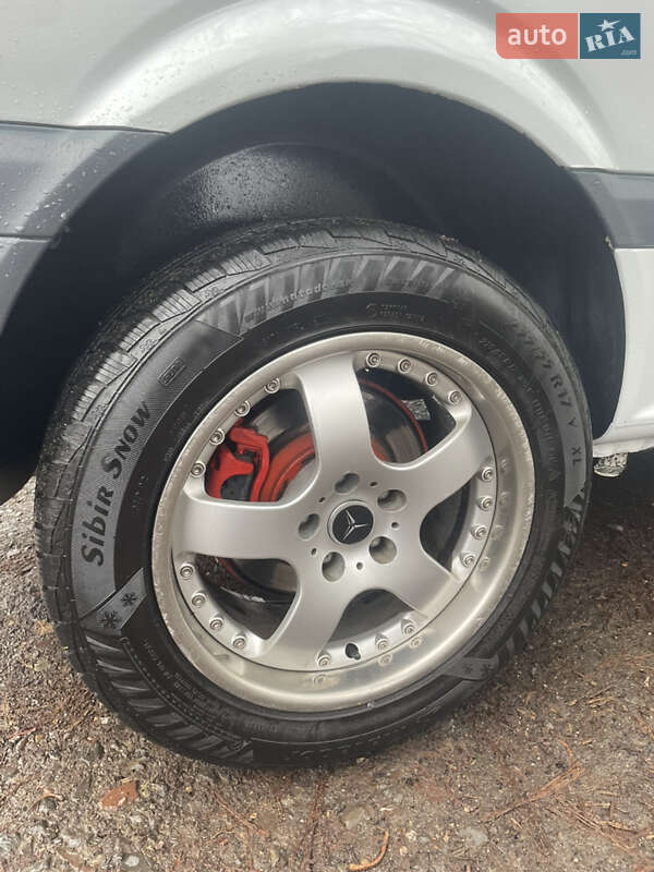 Микроавтобус грузовой (до 3,5т) Mercedes-Benz Vito 2013 в Виноградове