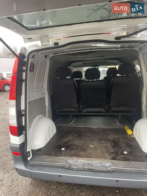 Микроавтобус грузовой (до 3,5т) Mercedes-Benz Vito 2013 в Виноградове