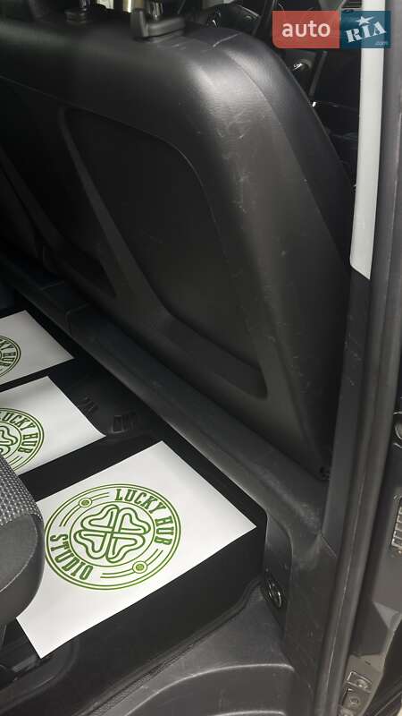 Минивэн Mercedes-Benz Vito 2013 в Черновцах