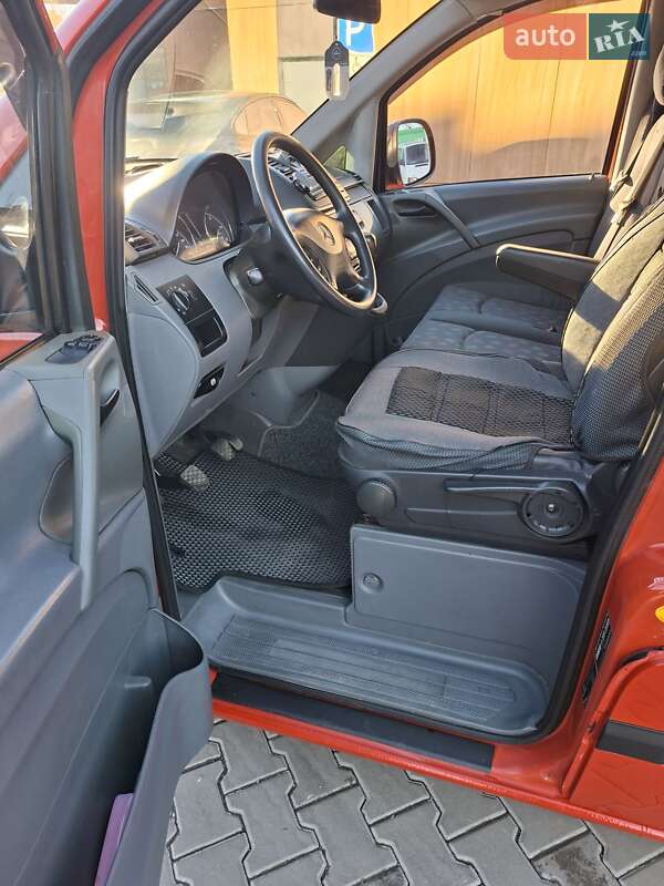 Минивэн Mercedes-Benz Vito 2007 в Черновцах фото 19 Минивэн Mercedes-Benz Vito 2007 в Черновцах