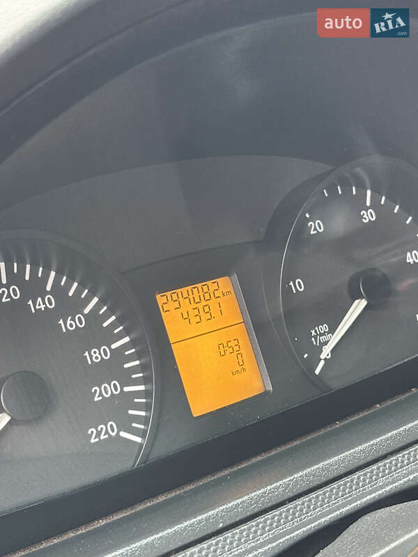 Другие грузовики Mercedes-Benz Vito 2012 в Толстом