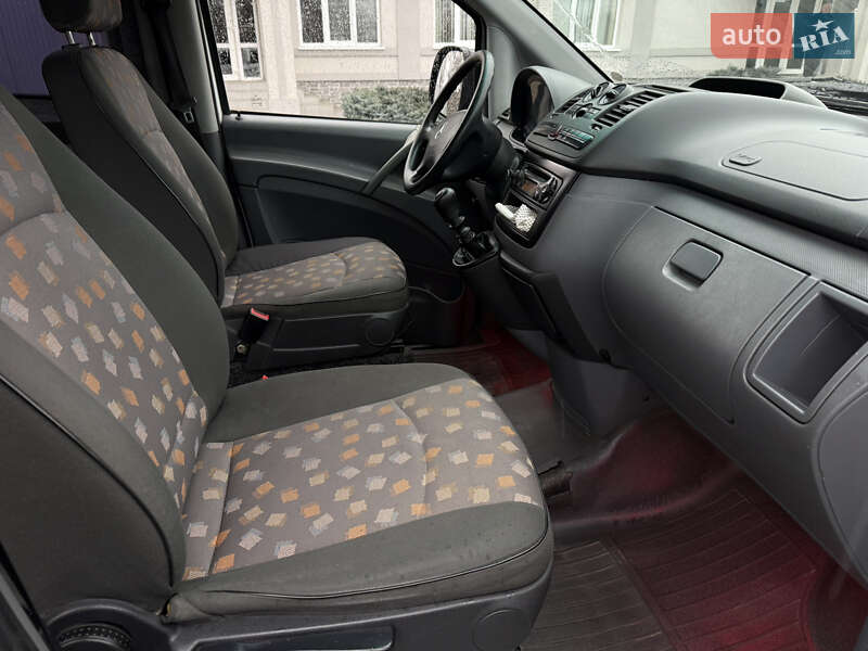 Минивэн Mercedes-Benz Vito 2004 в Черновцах