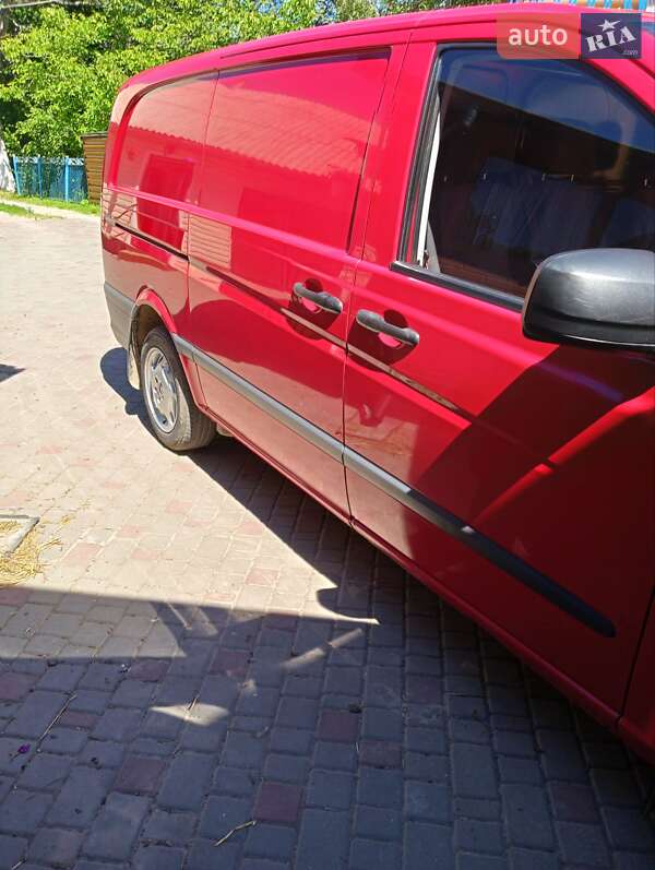 Грузовой фургон Mercedes-Benz Vito 2011 в Ровно фото 4 Грузовой фургон Mercedes-Benz Vito 2011 в Ровно