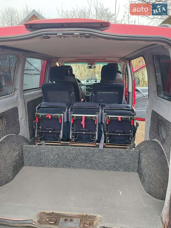 Минивэн Mercedes-Benz Vito 2004 в Болехове фото 12 Минивэн Mercedes-Benz Vito 2004 в Болехове