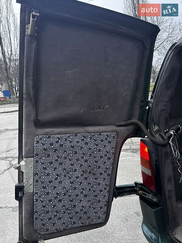 Минивэн Mercedes-Benz Vito 2000 в Киеве