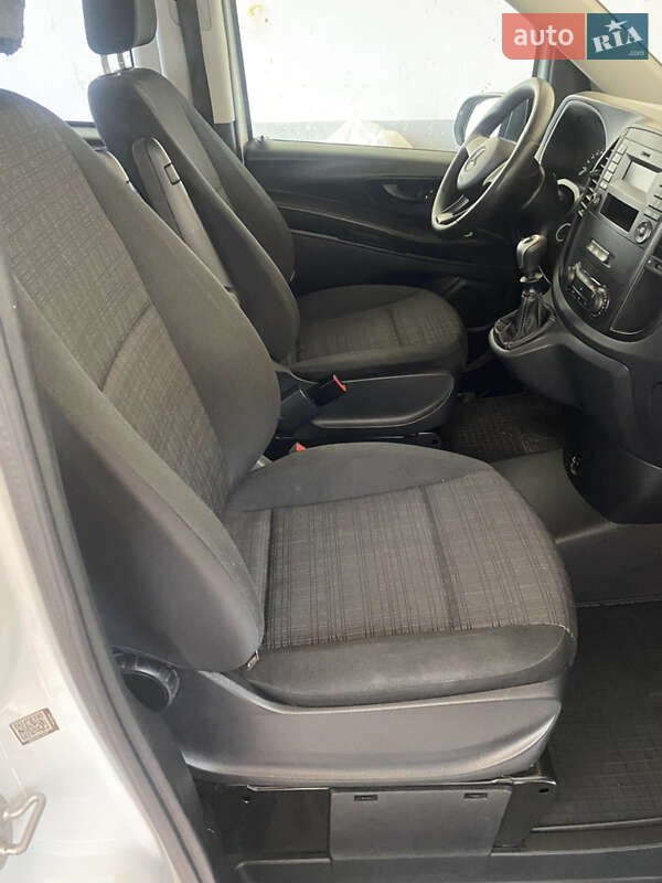Минивэн Mercedes-Benz Vito 2016 в Умани фото 37 Минивэн Mercedes-Benz Vito 2016 в Умани