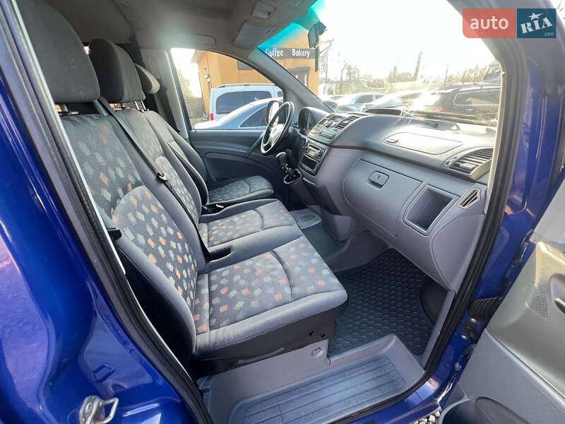 Мінівен Mercedes-Benz Vito 2004 в Івано-Франківську фото 16 Мінівен Mercedes-Benz Vito 2004 в Івано-Франківську