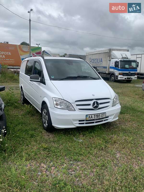 Mercedes-Benz Vito 2011