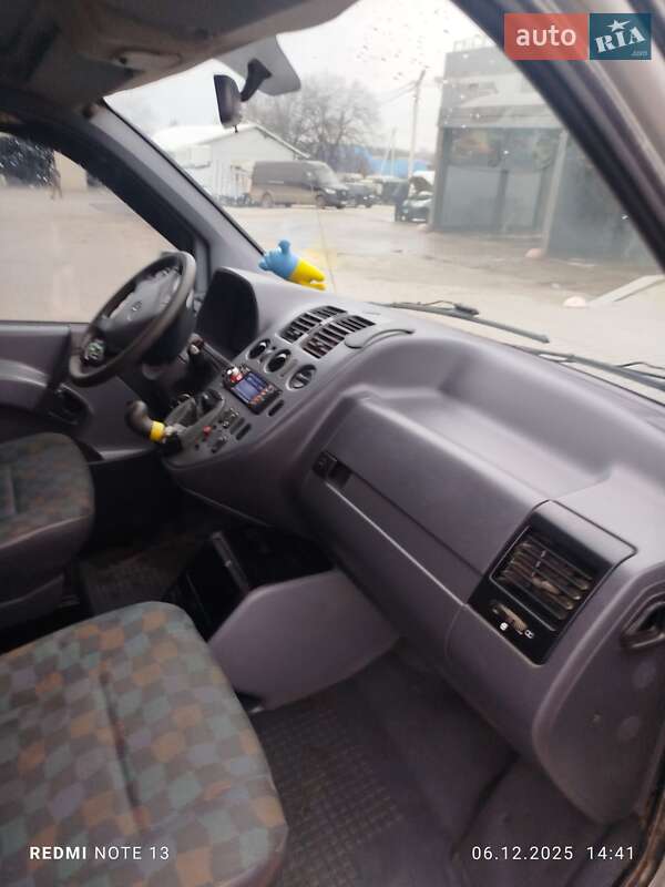 Минивэн Mercedes-Benz Vito 2003 в Сокирянах фото 5 Минивэн Mercedes-Benz Vito 2003 в Сокирянах