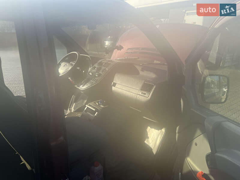 Мінівен Mercedes-Benz Vito 2001 в Львові