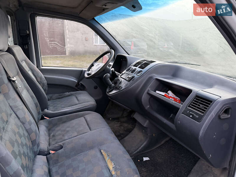 Минивэн Mercedes-Benz Vito 2002 в Камне-Каширском