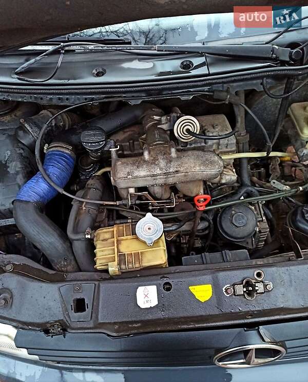 Минивэн Mercedes-Benz Vito 1998 в Кривом Роге