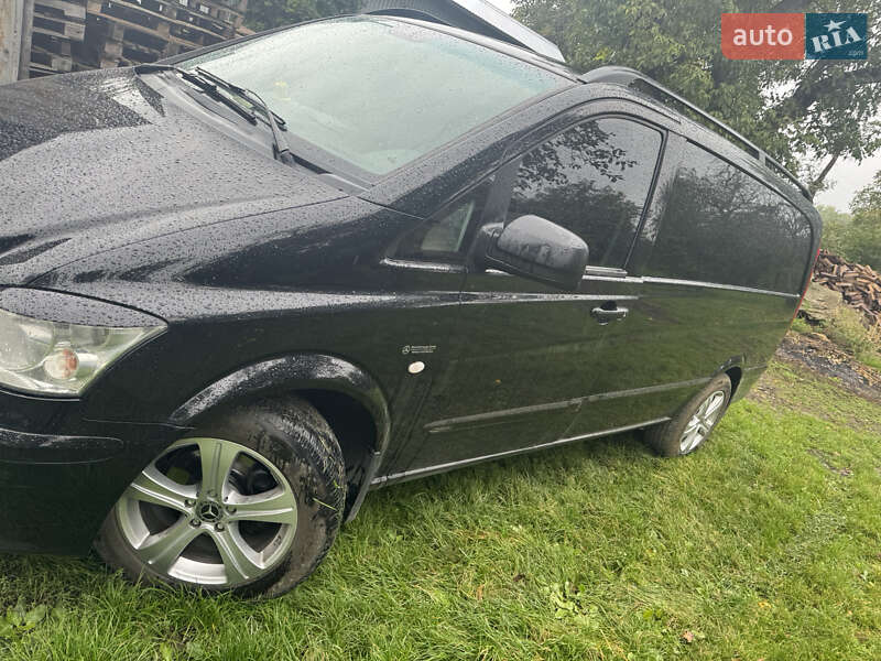 Mercedes-Benz Vito 2012