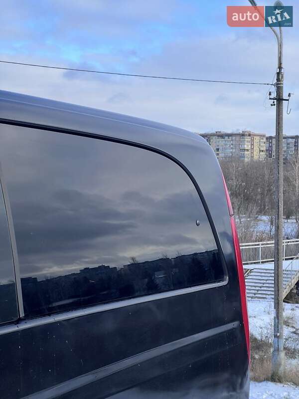 Минивэн Mercedes-Benz Vito 2004 в Кривом Роге