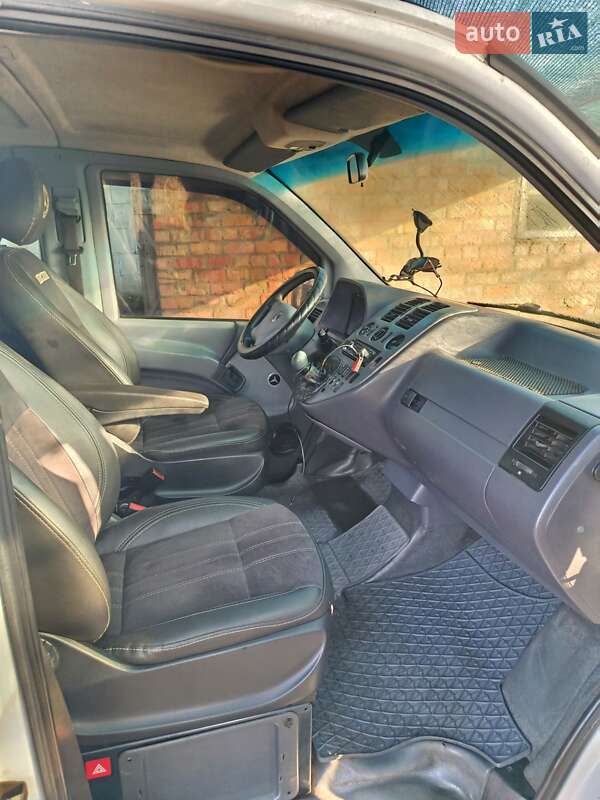 Минивэн Mercedes-Benz Vito 2000 в Павлограде